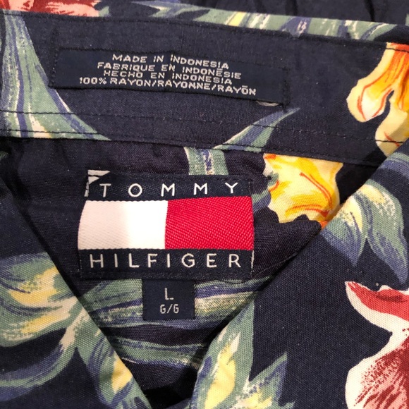 💼Tommy Hilfiger Button Down Shirt Hawaiian Print - Picture 2 of 2